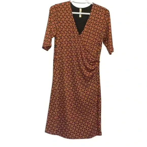 Gilli copper w black& white faux wrap dress in Jersey like fabric - Picture 4 of 7